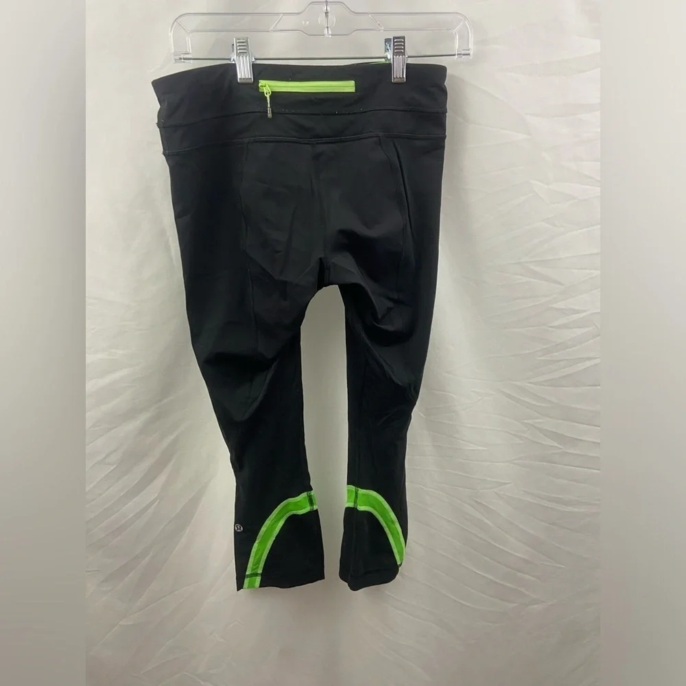 Lululemon Cropped Leggings Size 6 Black Green Yoga Gym Tights - Picture 4 of 8